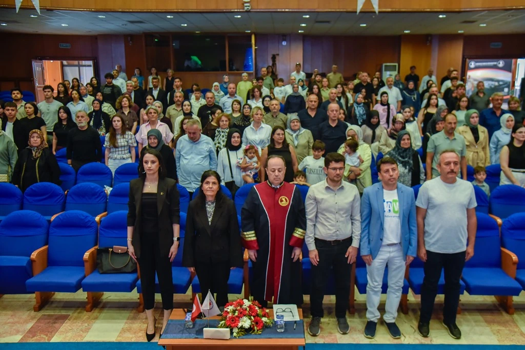 Mezuniyet Fotoğrafı 19