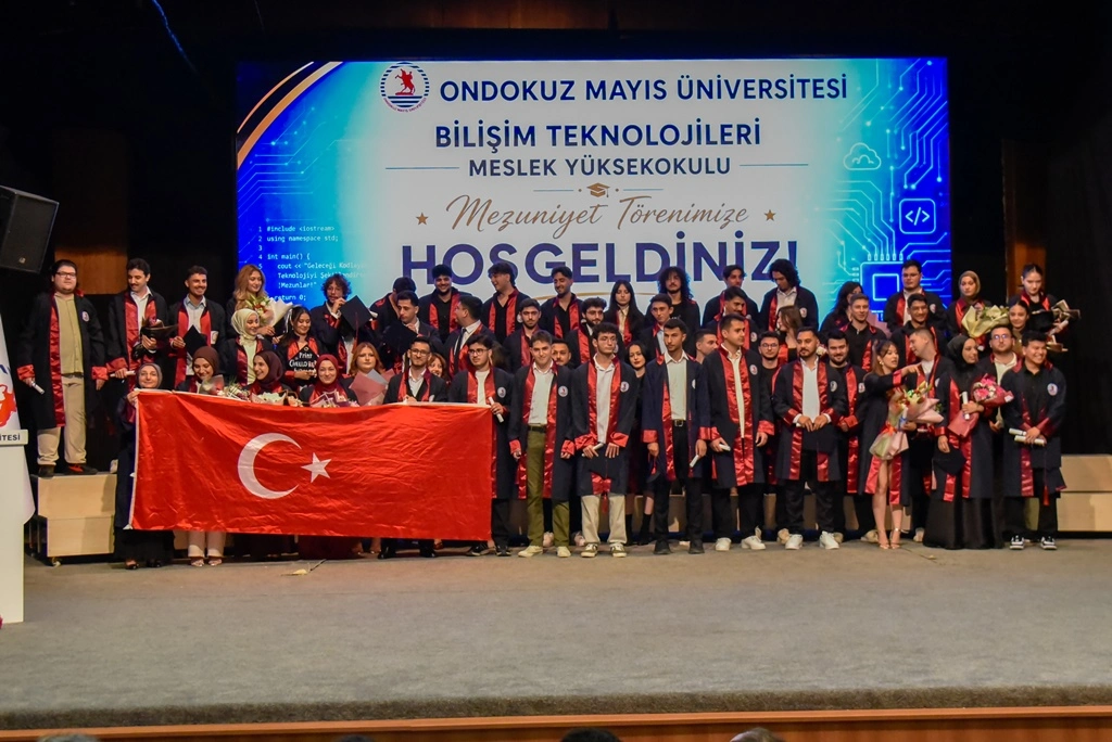 Mezuniyet Fotoğrafı 2