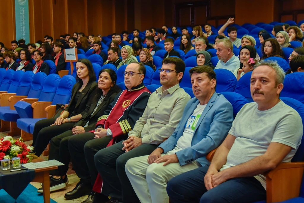 Mezuniyet Fotoğrafı 20