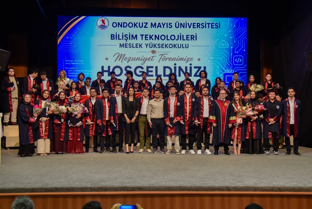 Mezuniyet Fotoğrafı 3